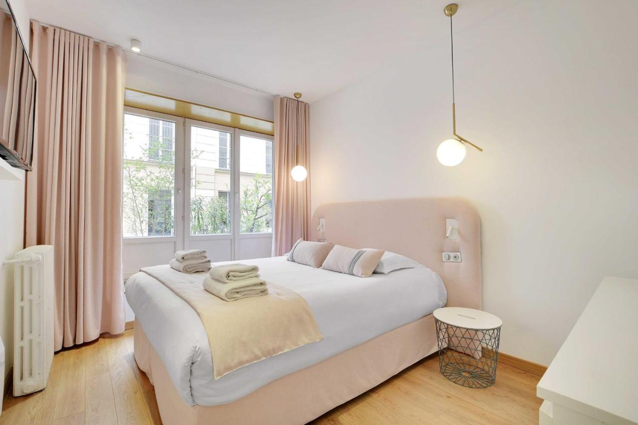 Appartement CMG Marais // République G à Paris Extérieur photo
